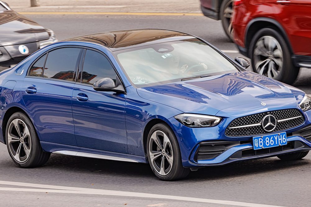 Mercedes C200